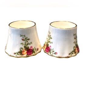 Like New Royal Albert Egg cups x2 pcs Old Country Roses